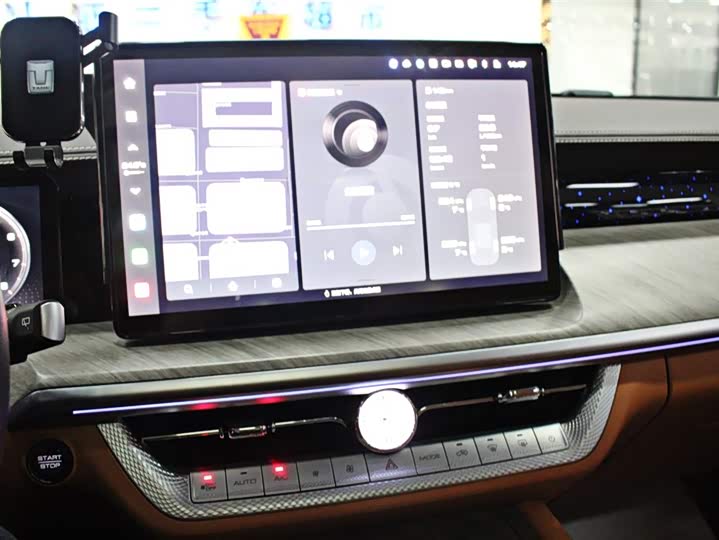 Фото 7 - Tank 500