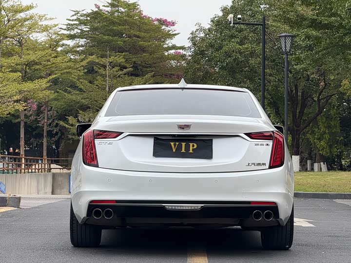 Фото 6 - Cadillac CT6