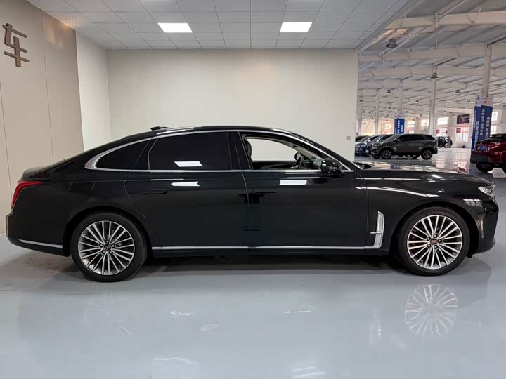 Фото 8 - Hongqi H9