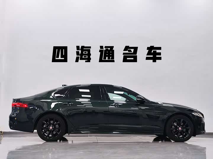 Фото 4 - Jaguar XF L