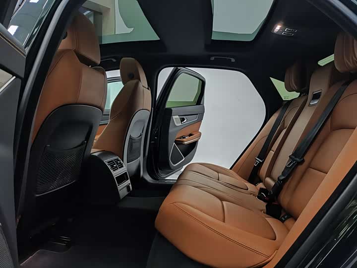 Фото 6 - Jaguar XF L