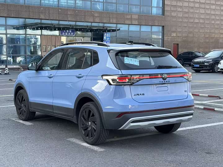 Фото 8 - Volkswagen Tharu