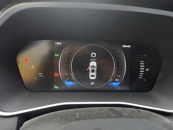 Фото 4 - Geely Preface