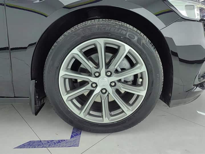 Фото 6 - Buick LaCrosse