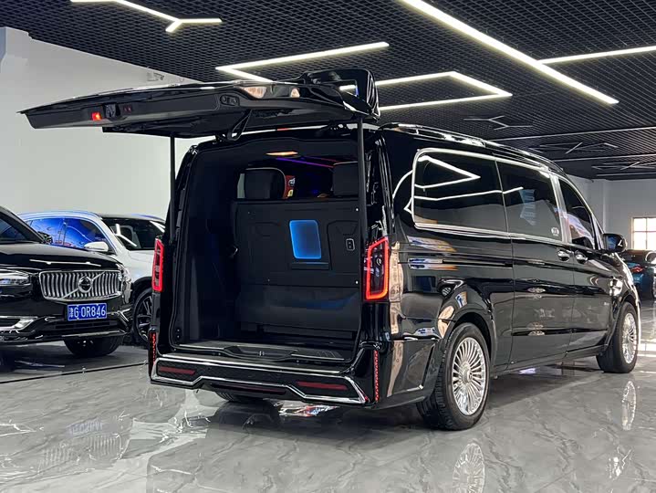 Фото 6 - Mercedes-Benz Vito