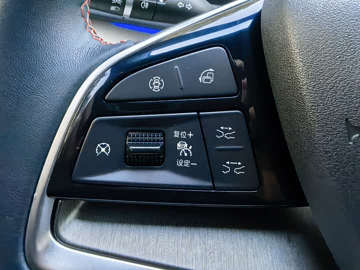 Фото 9 - BYD Qin Plus