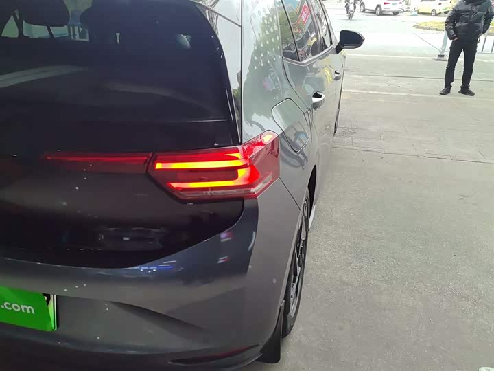 Фото 8 - Volkswagen ID.3