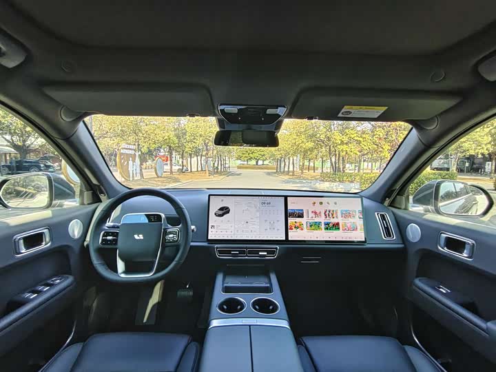 Фото 6 - LiXiang L7