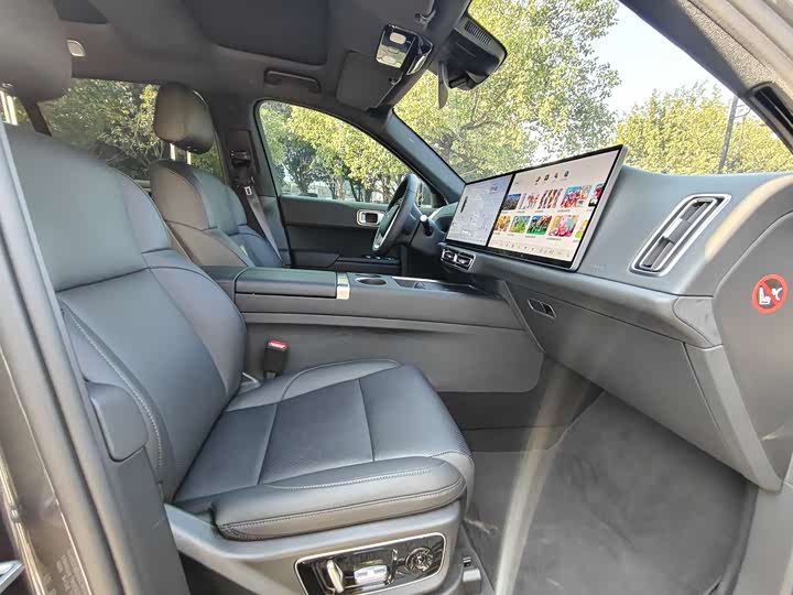 Фото 7 - LiXiang L7