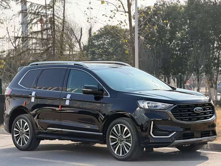 Фото 3 - Ford Edge