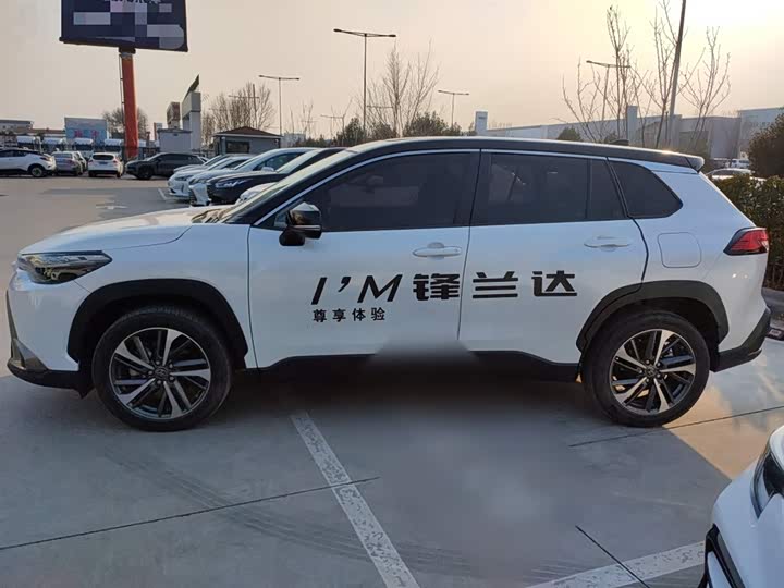 Фото 5 - Toyota Frontlander