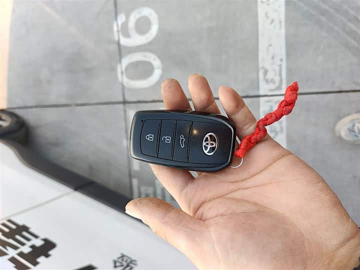 Фото 9 - Toyota Frontlander