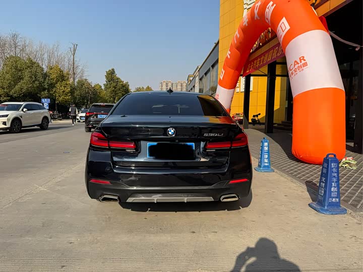 Фото 8 - BMW 5 Series