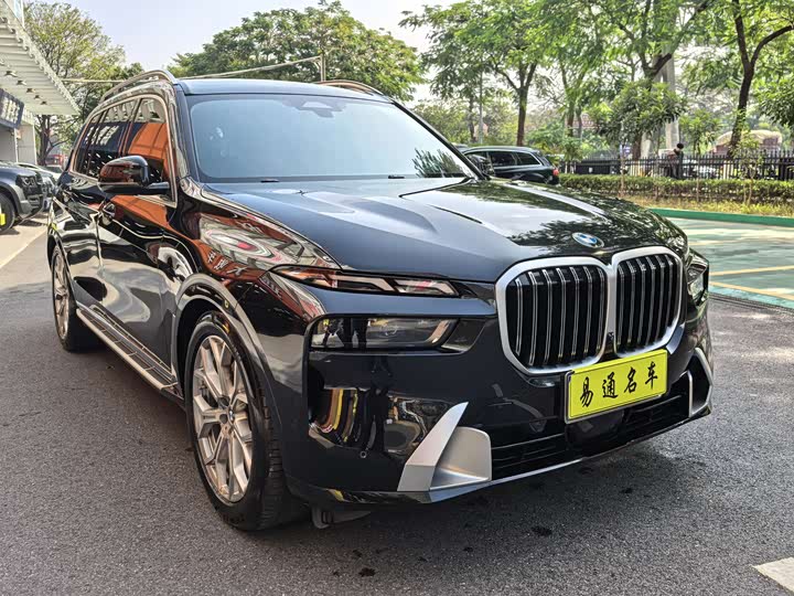 Фото 4 - BMW X7