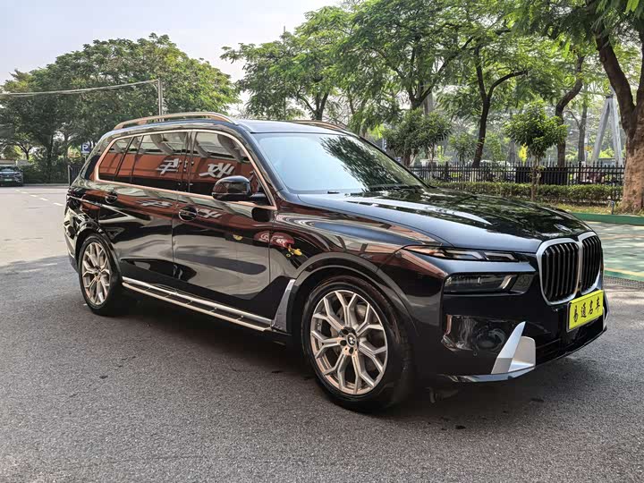 Фото 7 - BMW X7