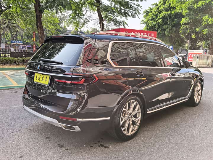 Фото 8 - BMW X7