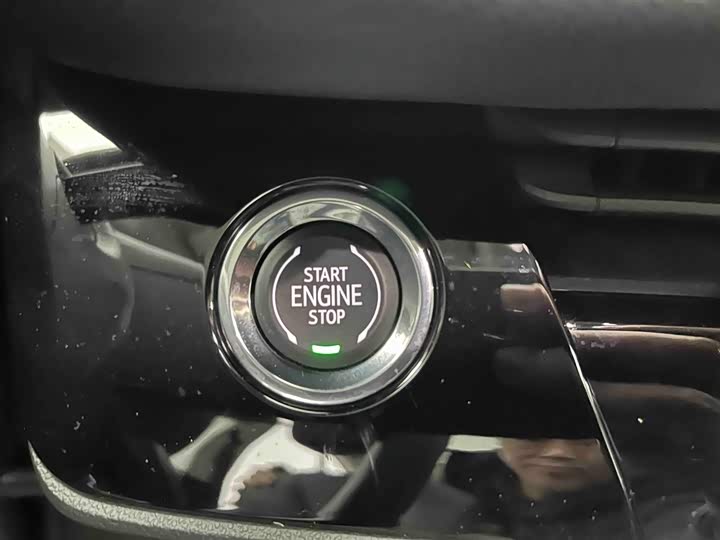 Фото 4 - Buick Envision S