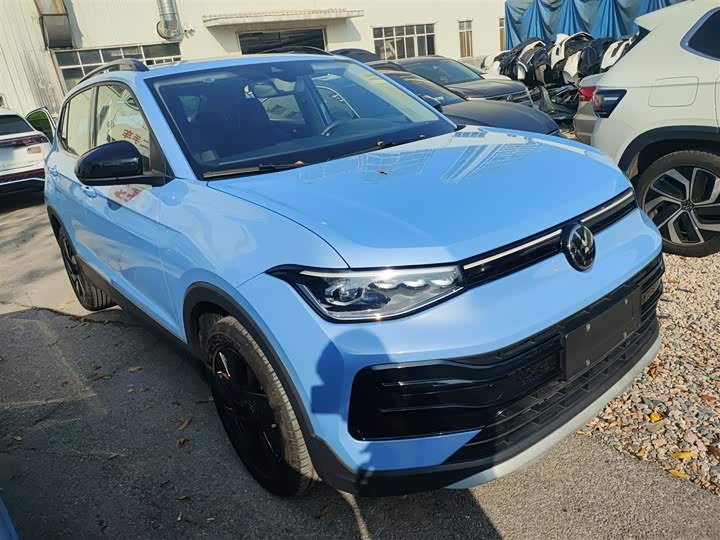 Фото 4 - Volkswagen Tharu