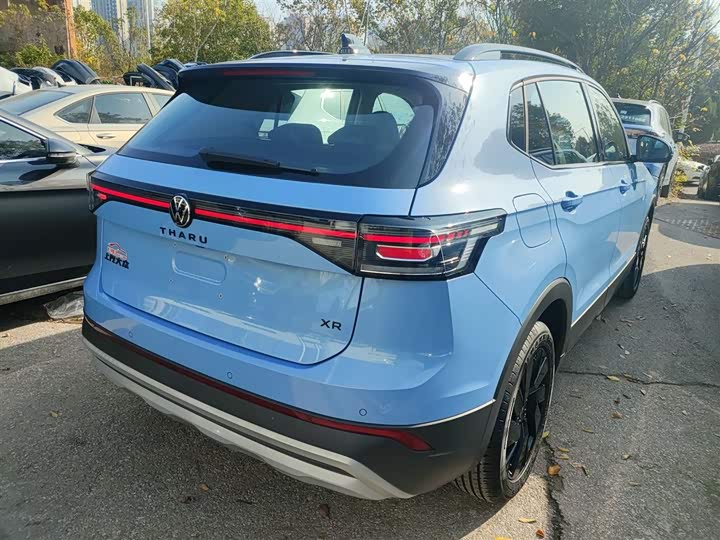 Фото 7 - Volkswagen Tharu