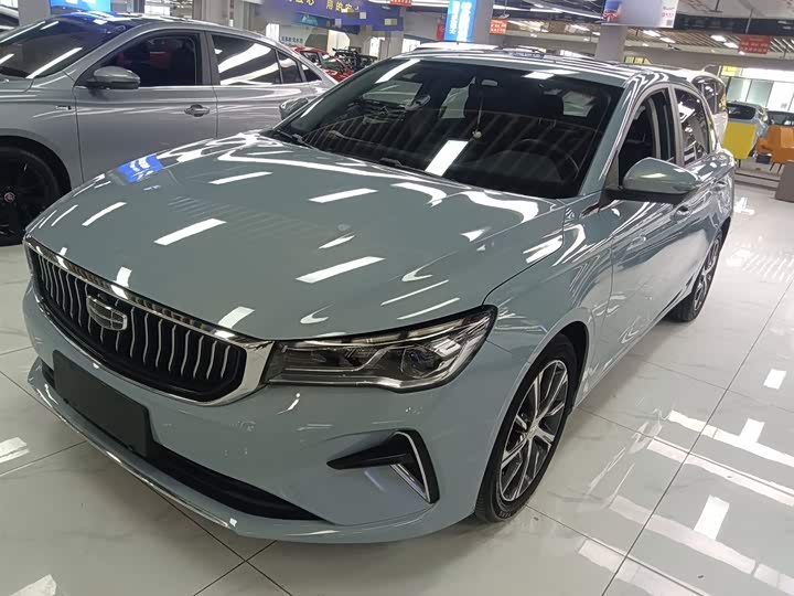 Фото 2 - Geely Emgrand