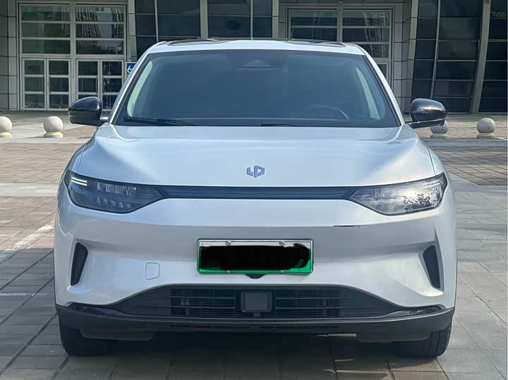 Фото 2 - Leapmotor C11