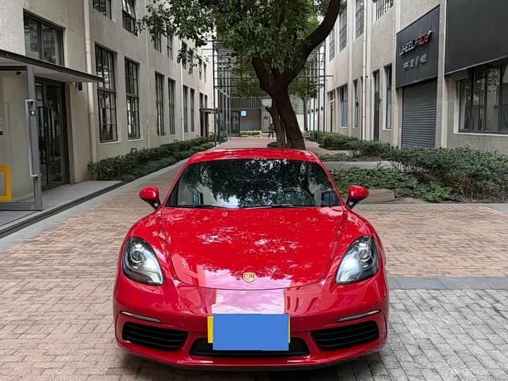 Фото 2 - Porsche 718