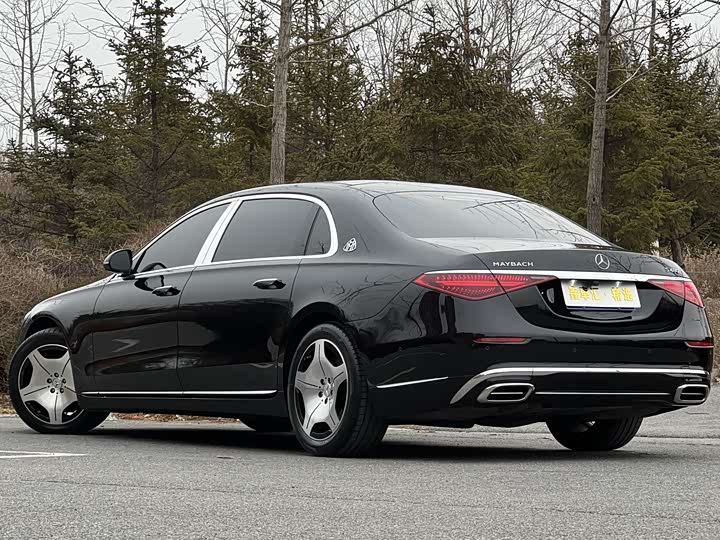 Фото 4 - Mercedes-Benz Maybach S-Class