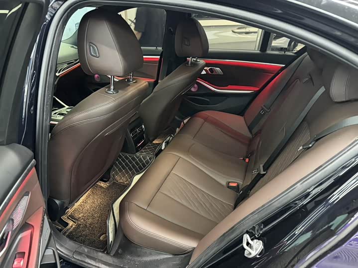 Фото 4 - BMW 3 Series