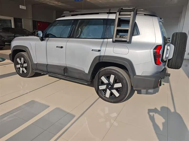 Фото 5 - Changan Deepal G318