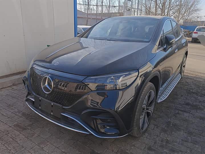 Фото 1 - Mercedes-Benz EQE SUV