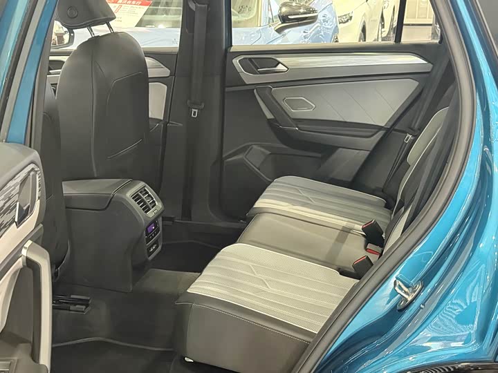 Фото 7 - Volkswagen Tayron