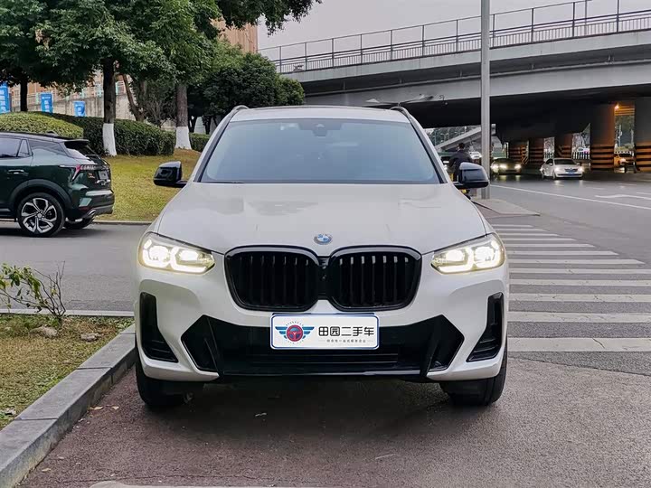 Фото 2 - BMW X3