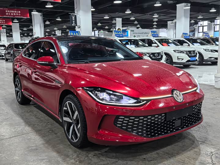 Фото 2 - Volkswagen Lamando L