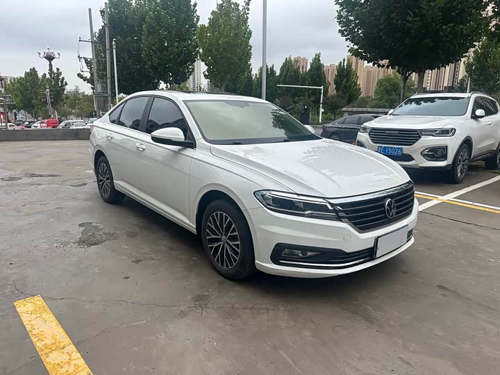 Фото 3 - Volkswagen Lavida