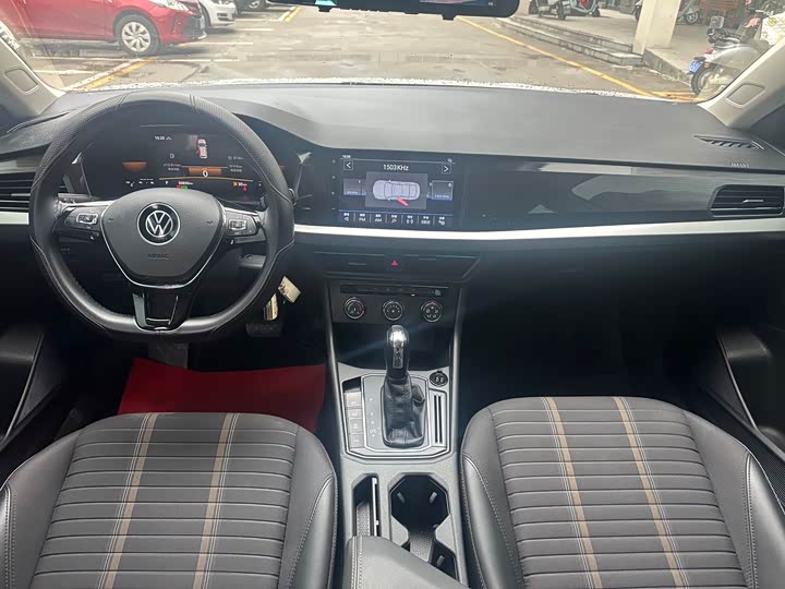 Фото 6 - Volkswagen Lavida