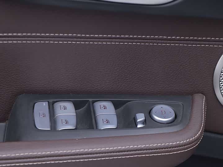 Фото 5 - BMW 1 Series