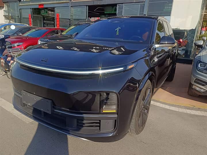 Фото 2 - LiXiang L8