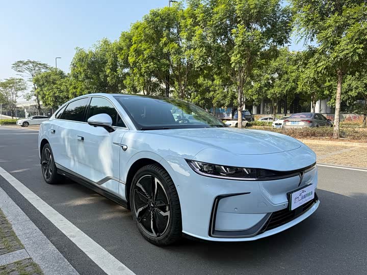 Фото 3 - Voyah Passion