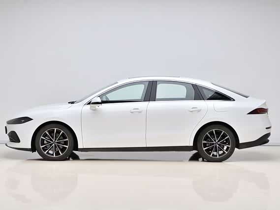 Фото 4 - Roewe D7