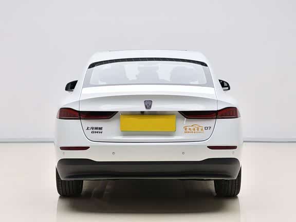 Фото 6 - Roewe D7