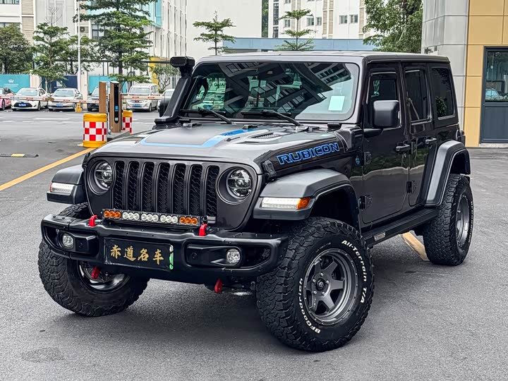 Фото 6 - Jeep Wrangler Hybrid