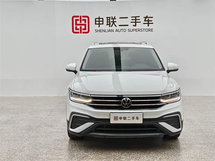 Фото 5 - Volkswagen Tiguan L Pro