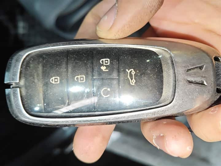 Фото 9 - GAC Aion Y