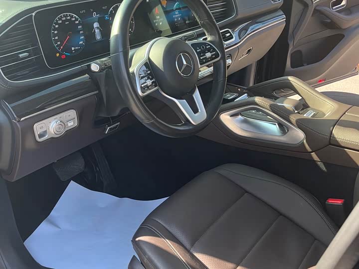 Фото 5 - Mercedes-Benz GLE-Class