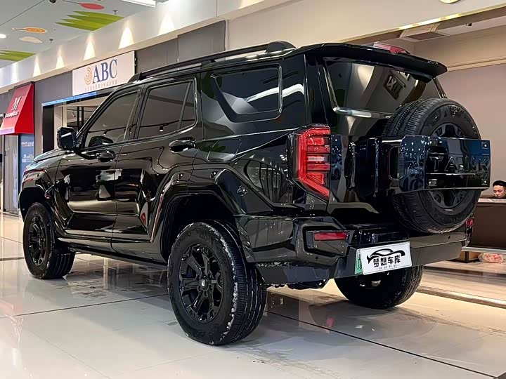 Фото 7 - Tank 400 Hybrid