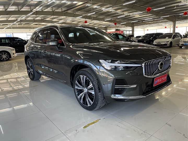 Фото 3 - Volvo XC60 Hybrid