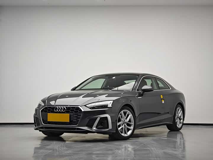 Фото 1 - Audi A5