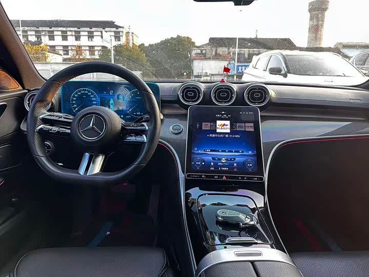 Фото 9 - Mercedes-Benz C-Class