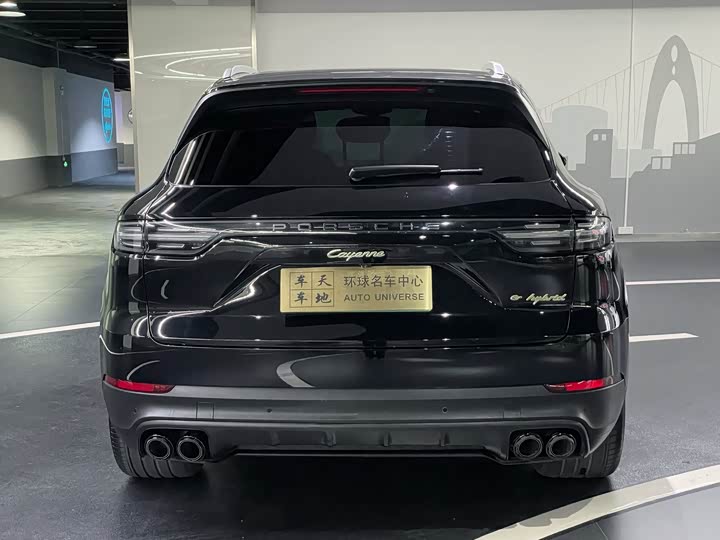 Фото 6 - Porsche Cayenne Hybrid