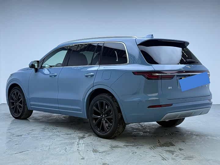 Фото 5 - LiXiang One